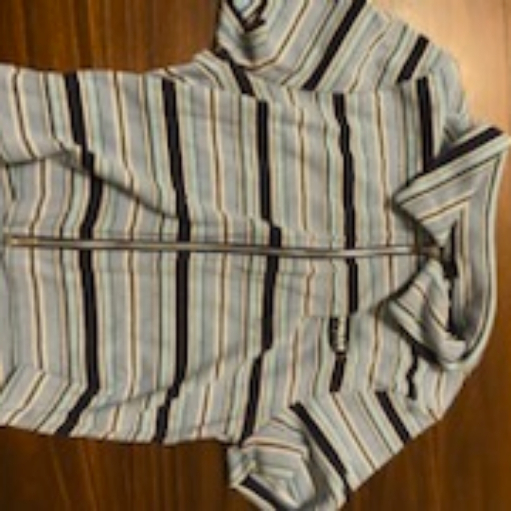 Zip up shirt from forever 21